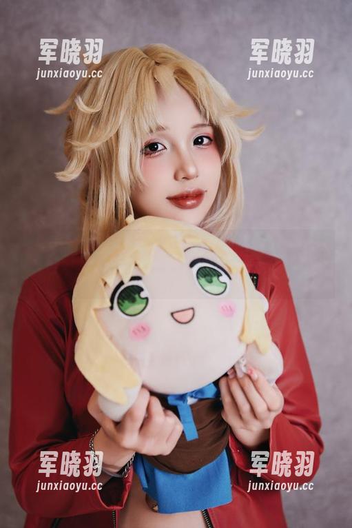 Puy Puy Puy Puy为Mitsuru定制的写真,哈哈,谁能顶得住!